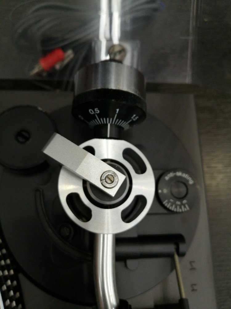 Technics SL-1900 Turntable Direct Drive Record Player Working