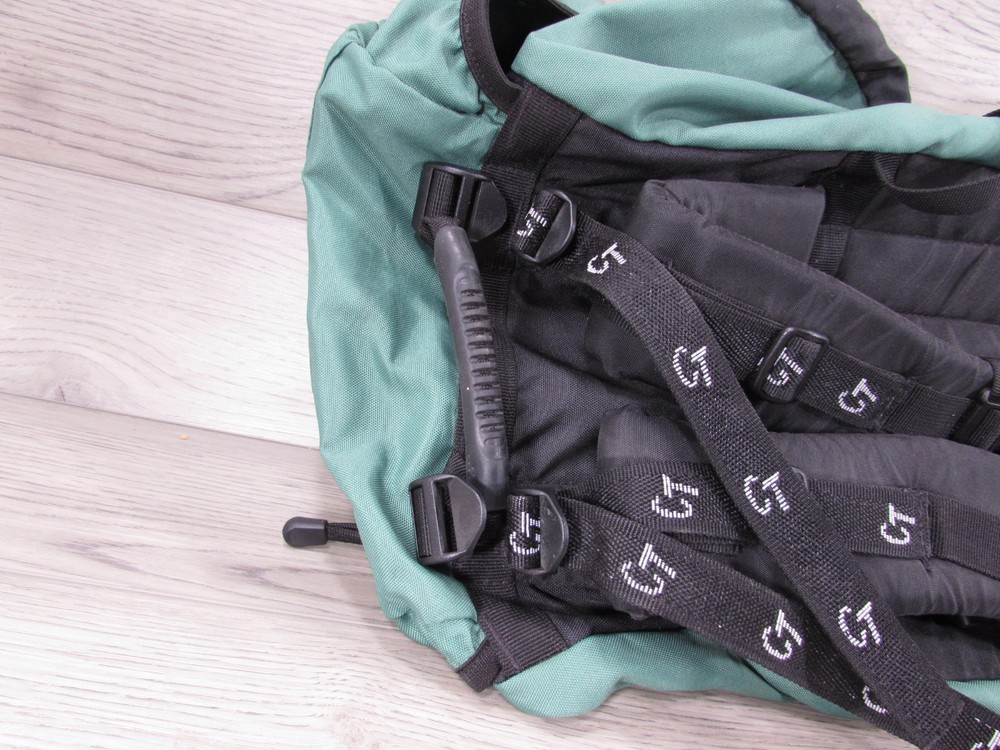 Camp Trails Backpack Scirocco 2 Medium Capacity Streamline Pack Internal Frame