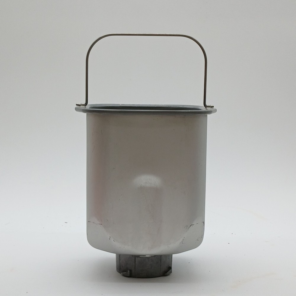 WEST BEND Bread Maker Bread PAN & Paddle Model 413030