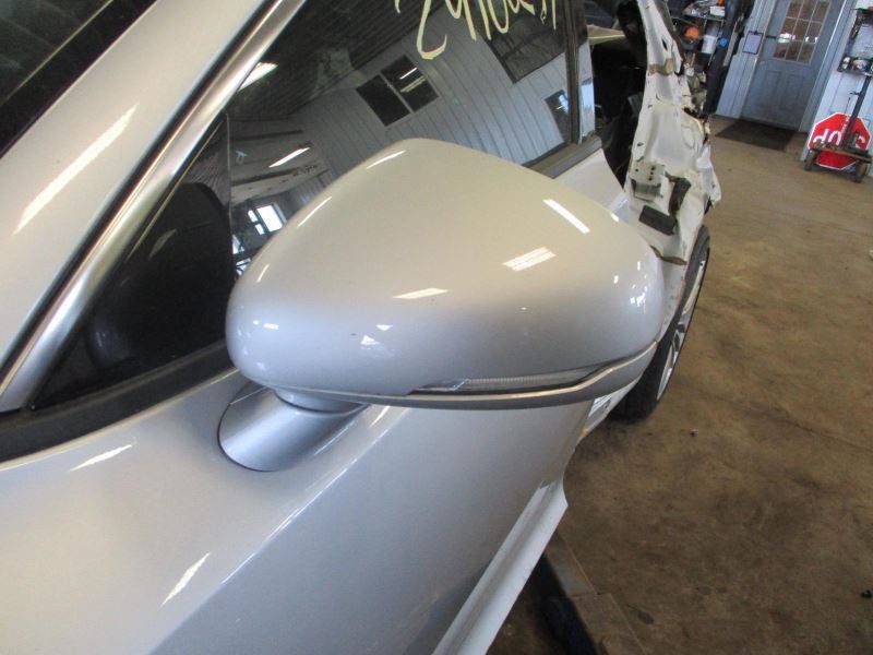 Info-GPS-TV Screen Display 7.00" Screen Fits 18-21 STINGER 1073640