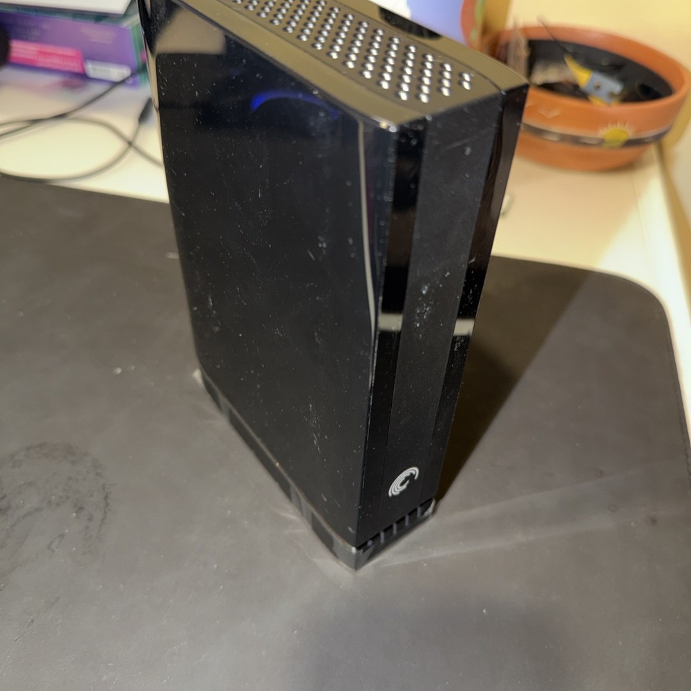 Seagate 3TB FreeAgent GoFlex Desk External HDD + USB Mini Adapter. MISSING WIRES