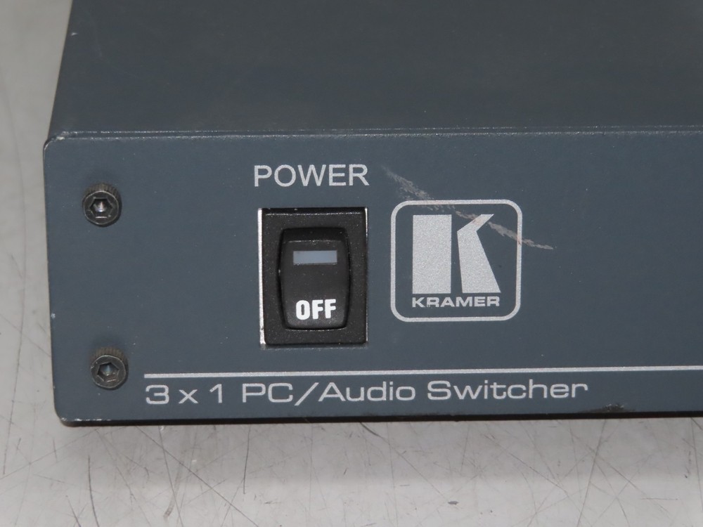 Kramer VP-32K 3x1 PC/Audio Switcher