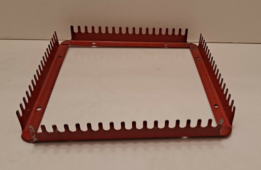 Vintage Red Metal Potholder Loom