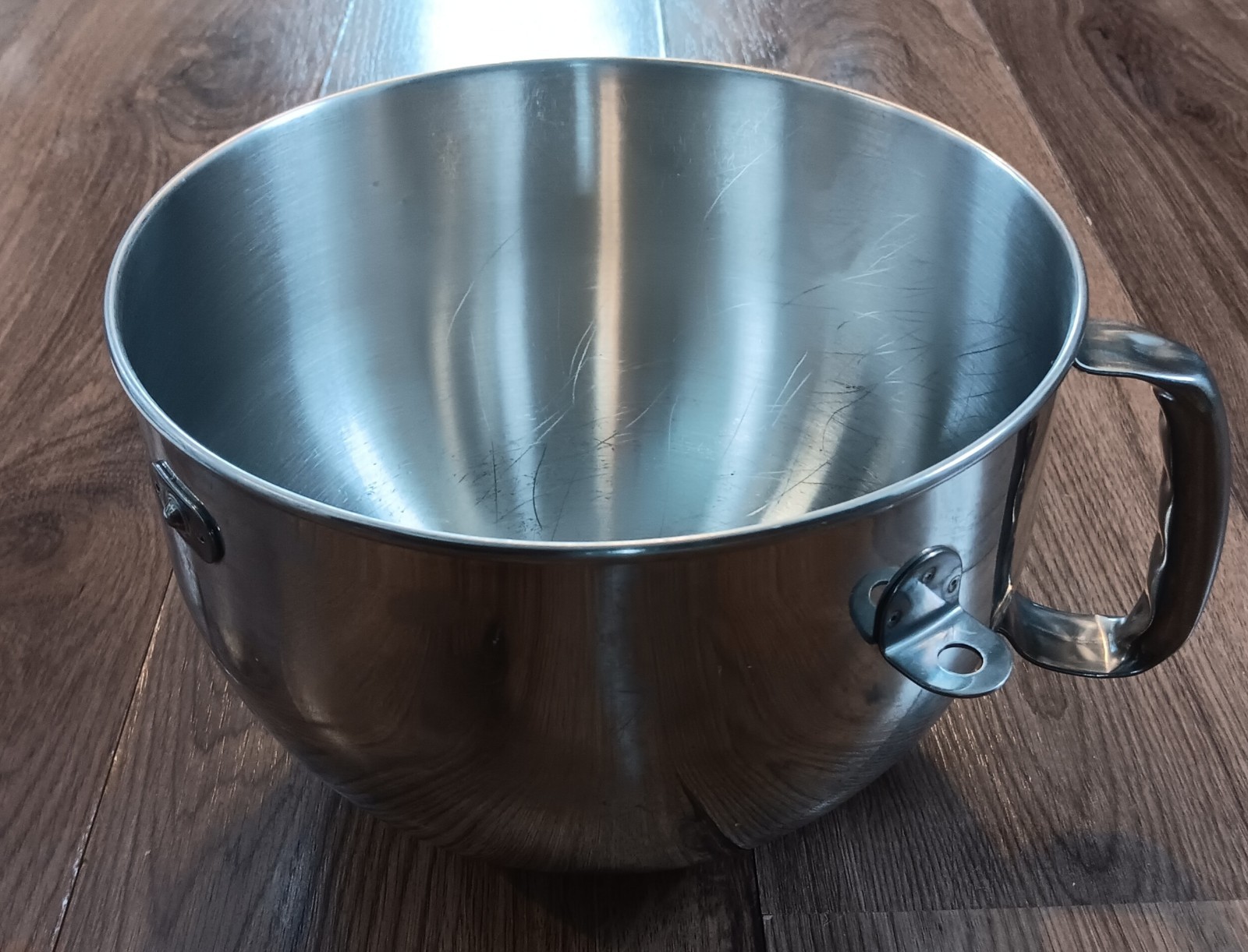 Used KitchenAid RKT2651XWW White Epicurean 6 QT 10 Speed Mixer Bowl Shields