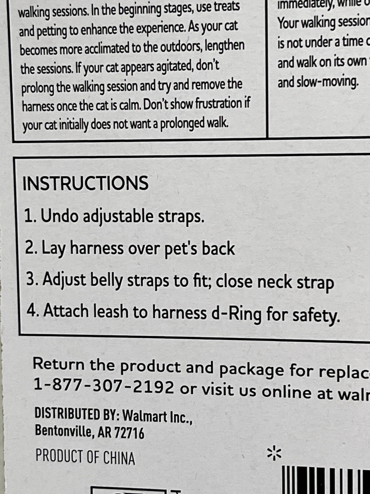 BLUE SUSHI DESIGN Vibrant Life Harness + Leash for Cats - One Size 5 - 10 lbs