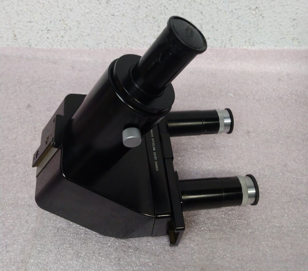 Vintage Ernst Leitz Wetzlat Microscope UCD 23 ( GERMANY ) *AS PICTURED*
