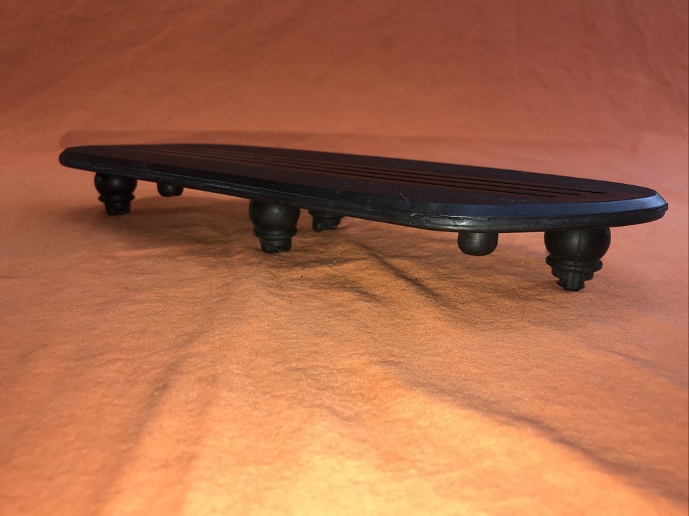 HARLEY-DAVIDSON GENUINE STREAMLINER FLOORBOARD RUBBER INSERT- RIGHT SIDE ONLY!