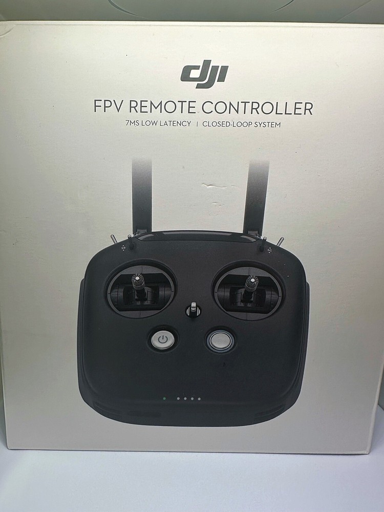 BRAND NEW FPV RACING DRONE BUNDLE. COMPLETE SET WITH DJI REMOTE CONTROL & MORE