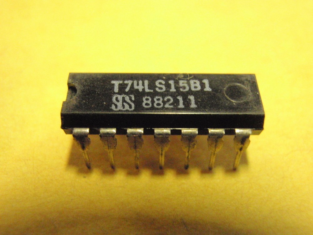 IC MODULE 74LS15 18952-138