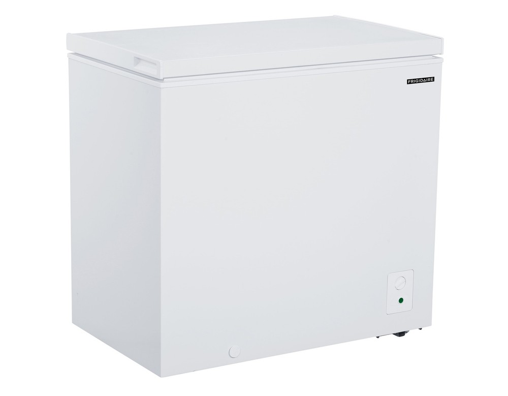 7.0 Cu. Ft. Chest Freezer, EFRF7003, White