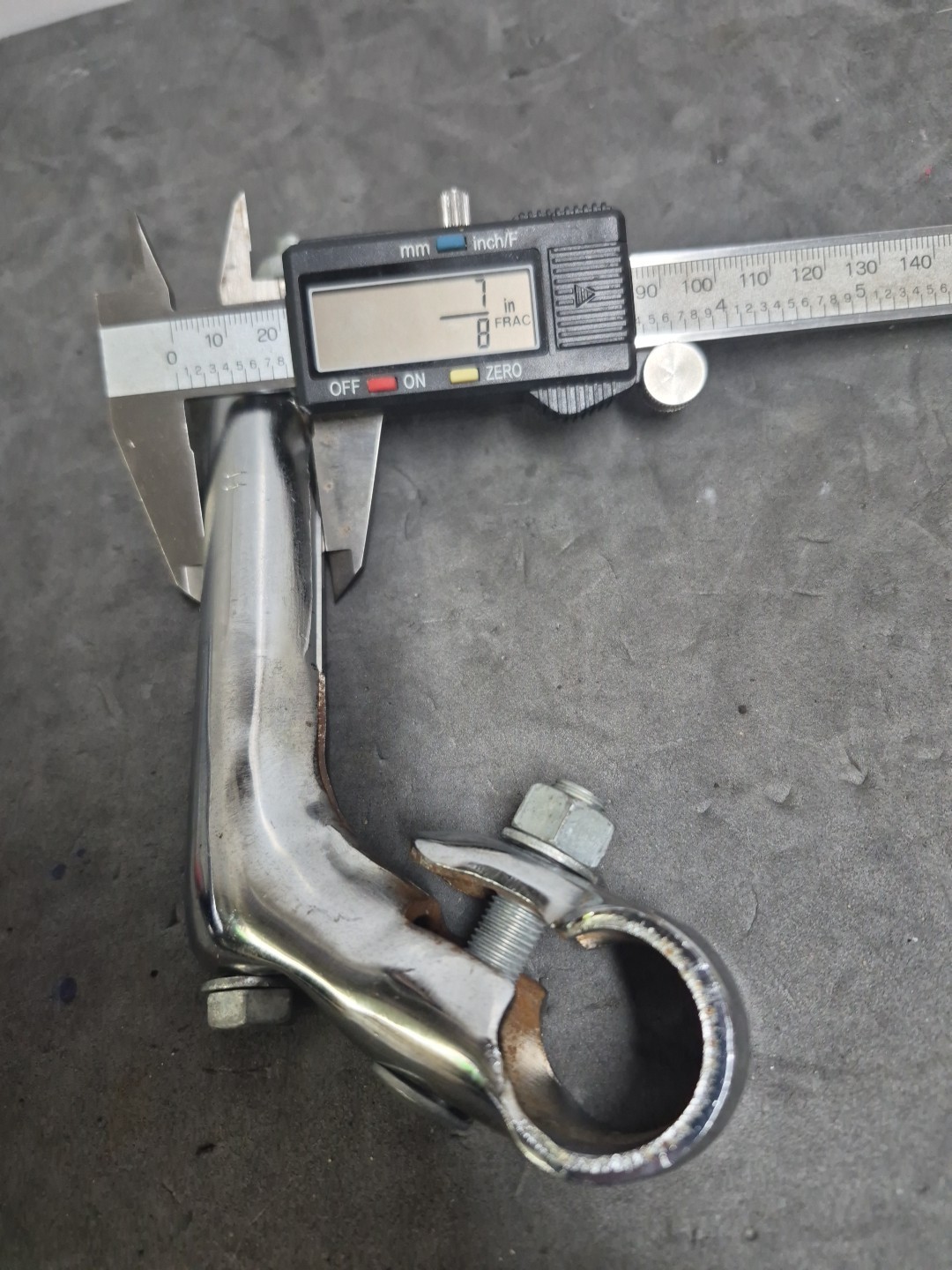 Vintage 1960's Sears Spaceliner 26" Horn Tank Springer Bicycle Chrome Stem