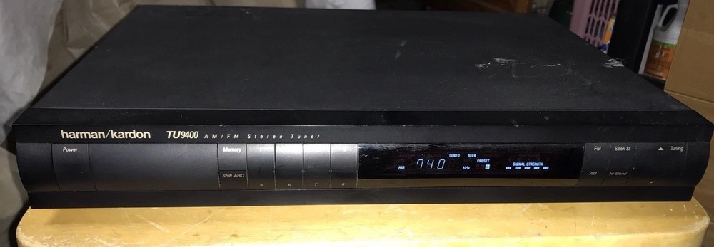harmon kardon  TU 9400 AM FM Tuner
