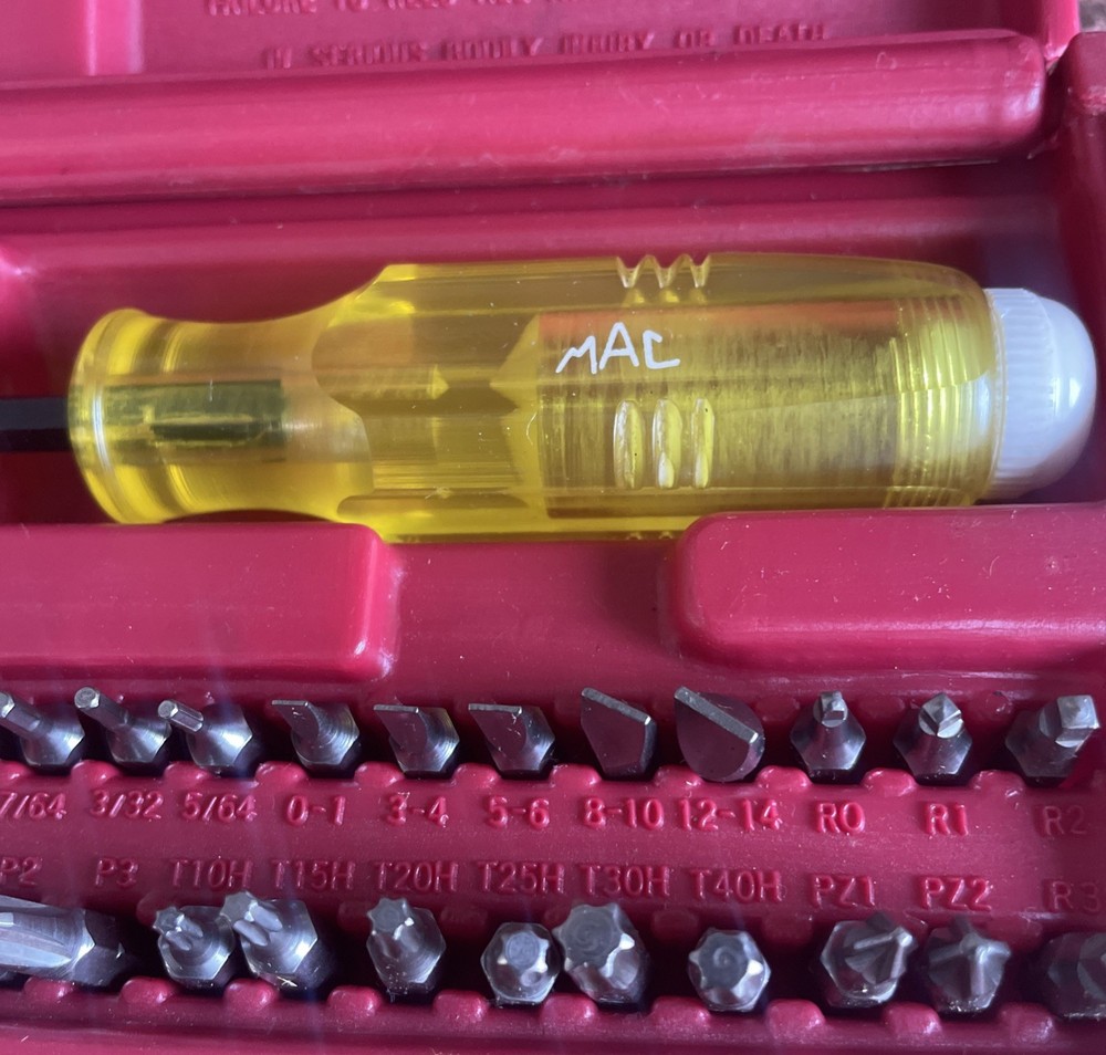 Vintage Mac Tools Magnetic Bit Screwdriver With 26 Various Bits & Case