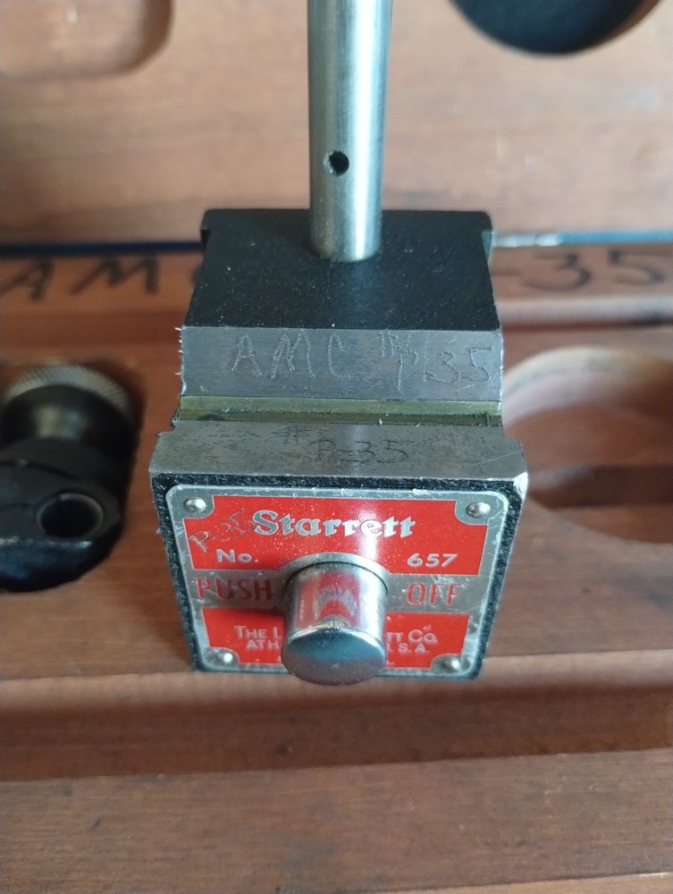 Starrett No.657 Magnetic Indicator Base