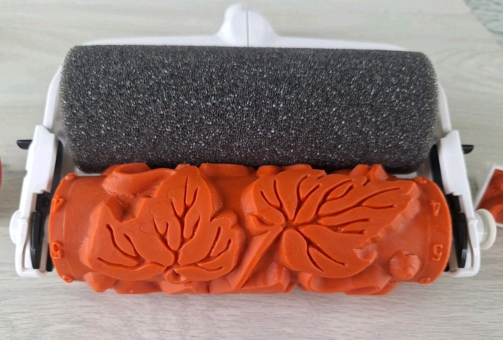 Wagner Wall Effects Pattern Paint Roller Leaves