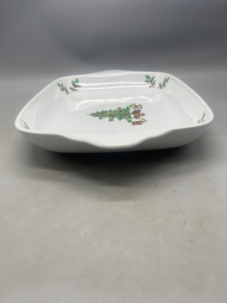 Tienshan Holiday Hostess 16 Inch 2 Quart Rectangular Baker Mint tray tree READ