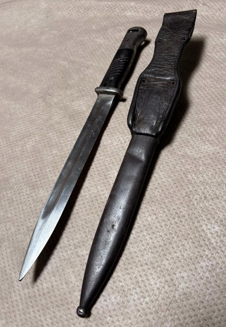 WWII German K98 Bayonet with Scabbard and Leather Frog - Original