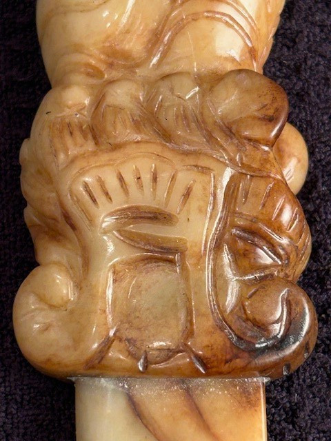 ANTIQUE CHINESE JADE KNIFE/DAGGER FEATURING "FOO DOG" HANDLE- 12" LENGTH