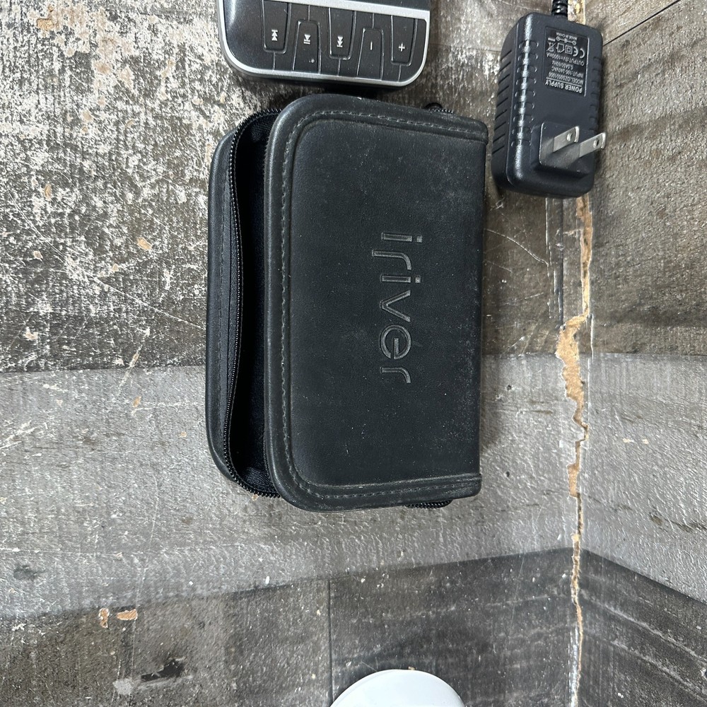 Iriver PMC-120 20GB Portable Multimedia Player Working