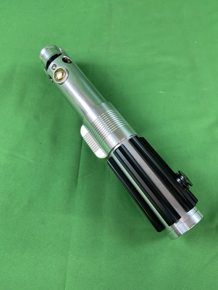 Graflex Replica Lightsaber