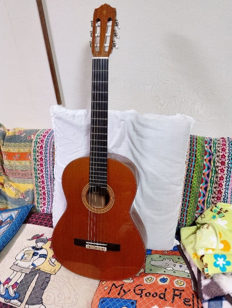 Yamaha Classical Guitar CG-S Solid Top Rosewood Neck Used