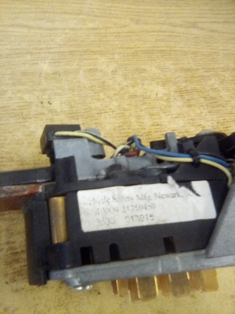 Mack 21750459 Turn Signal/Column Switch