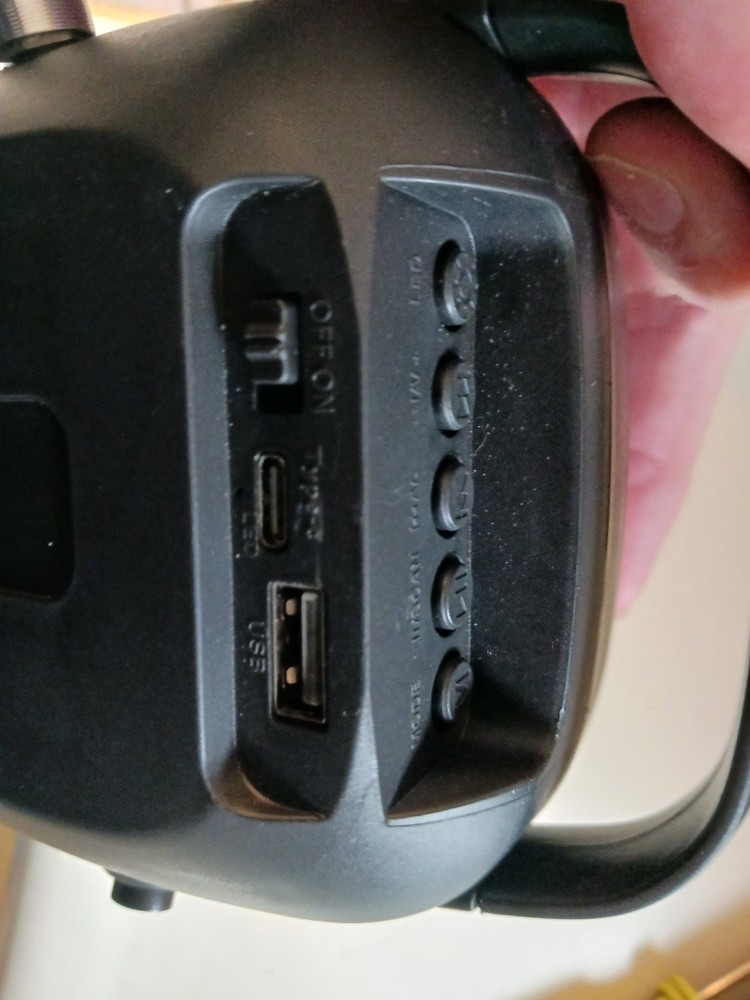 FM sweeping Ghost Box With Adjustable Speed, BT, Fully Rechargeable.