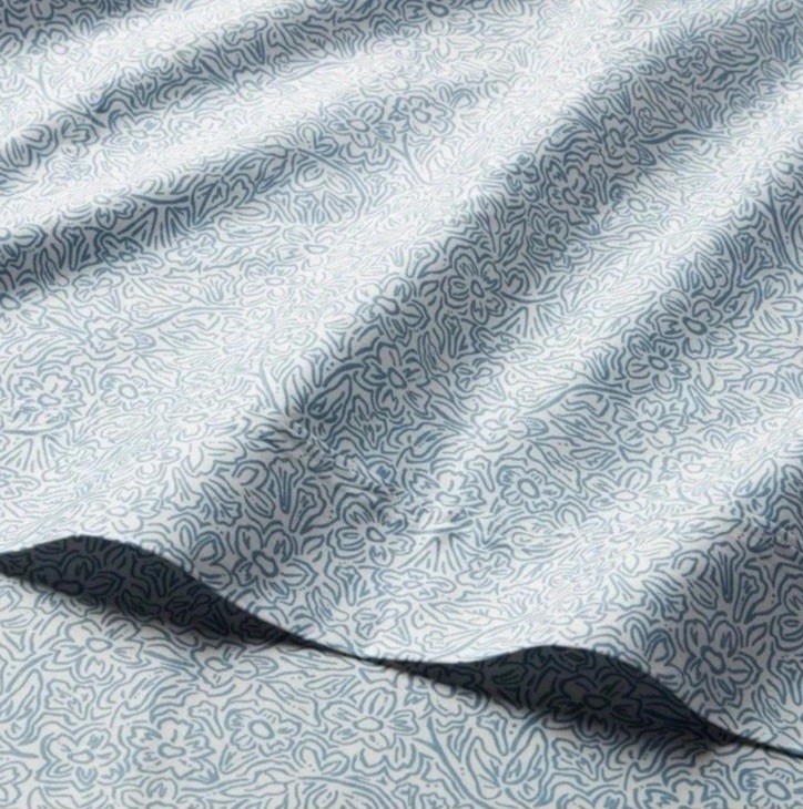 Threshold ~ FULL ~ Blue Floral ~ 4 Pc. Sheet Set ~ 100% Cotton Sateen ~ 400 TC