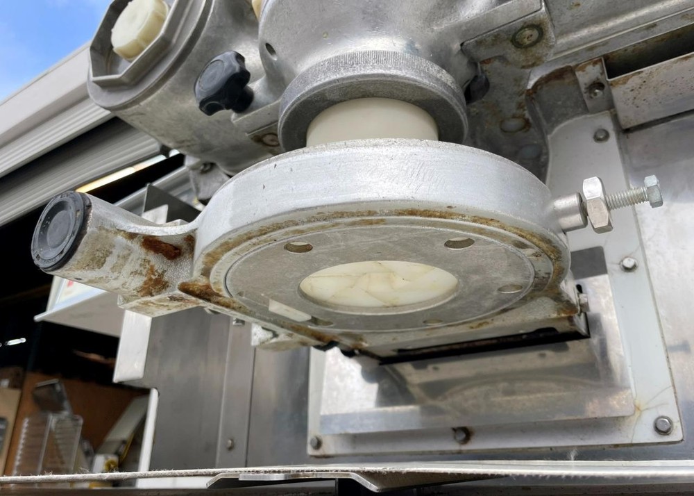 Rheon (CORNUCOPIA KN170) Automatic Encrusting Confectionary Depositing Machine