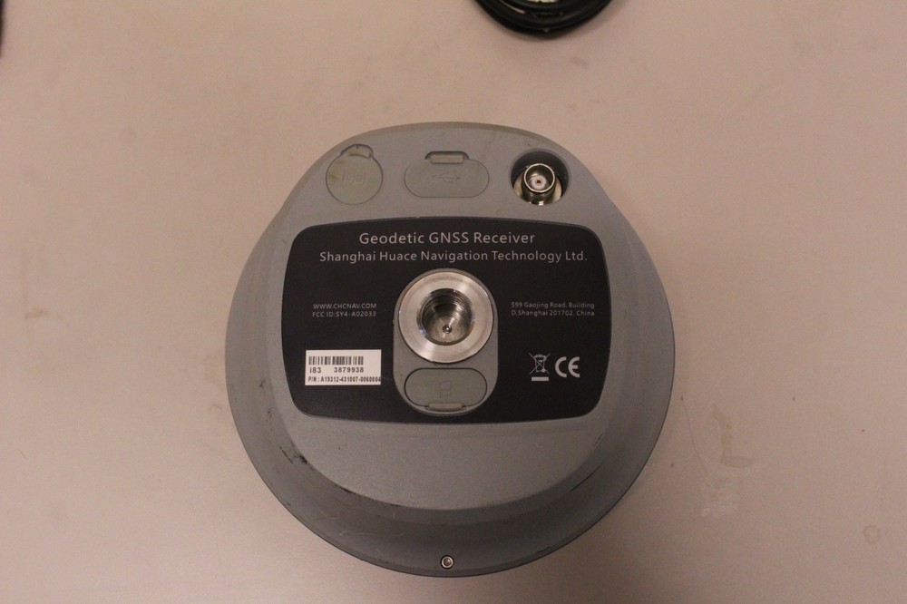 CHC i83 Rover, iBase Receiver, & Handheld Data Collector Bundle *Used*