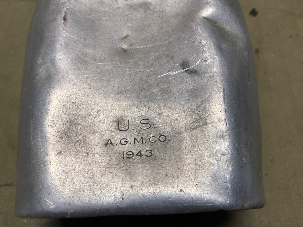 ORIGINAL WWII US ARMY & MARINE INFANTRY M1942 CANTEEN-DATED 1943
