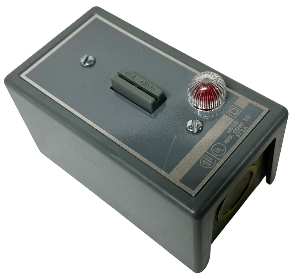 Square D 572A Manual Starter Switch 600VAC