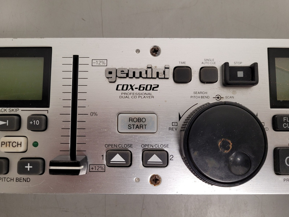 Gemini CDX-602 Professional Dual CD Player controller only for part not tested