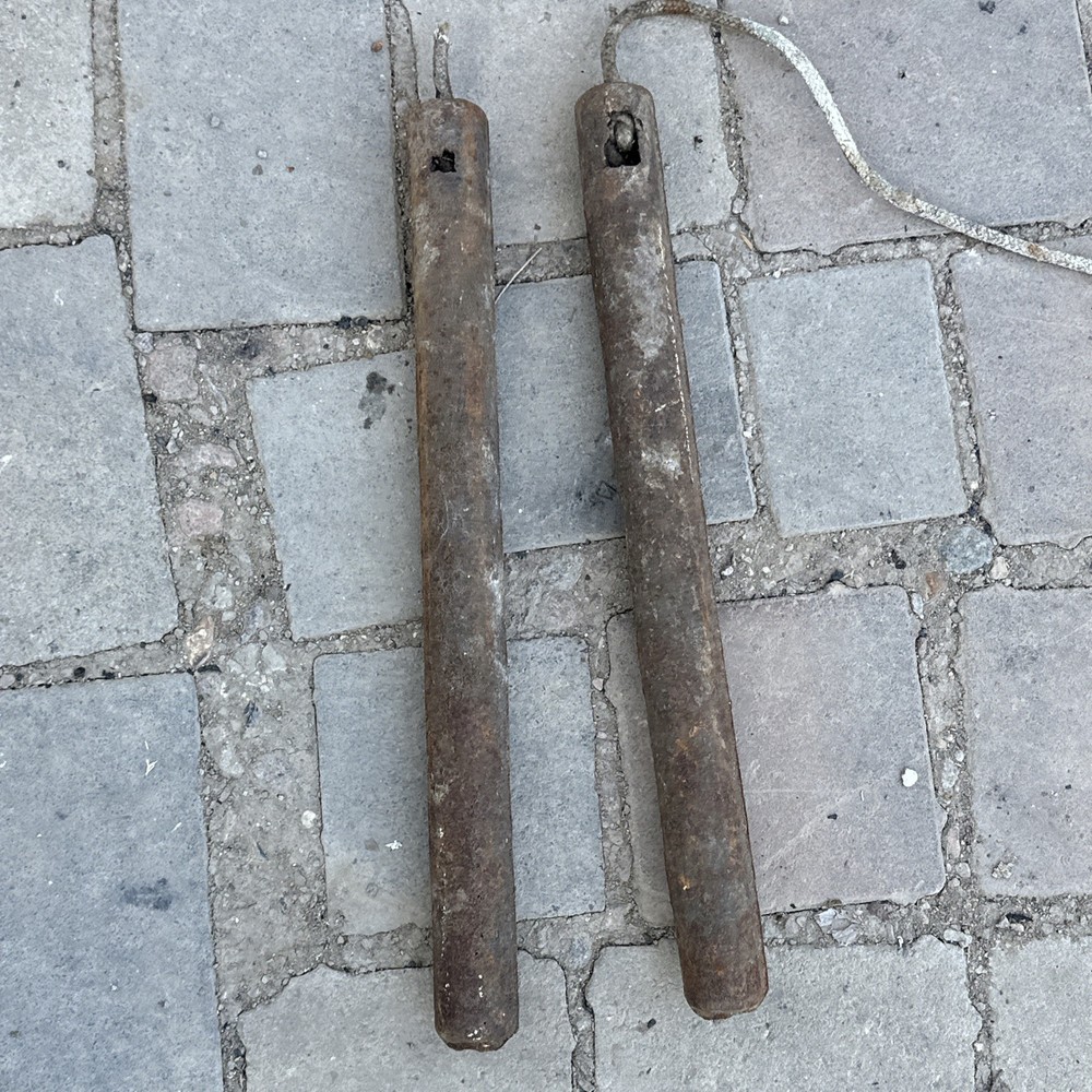 Pair Of sash window weights 4.5 Kg Each Ref Lut