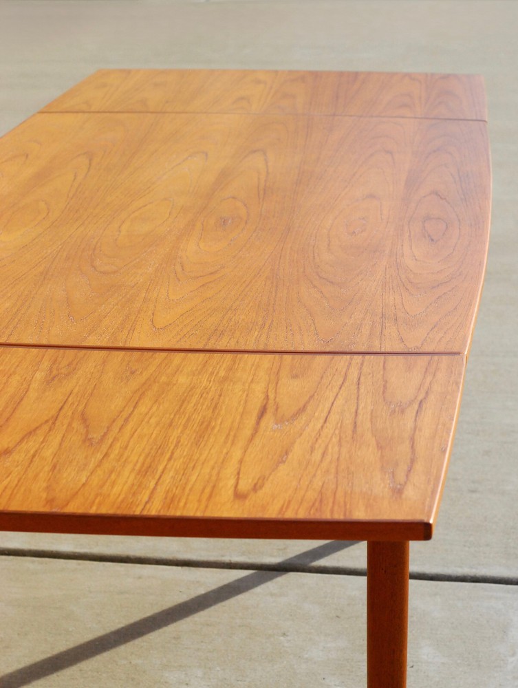 Vintage Mid Century MCM Danish Modern Teak Extendable Draw Leaf Dining Table