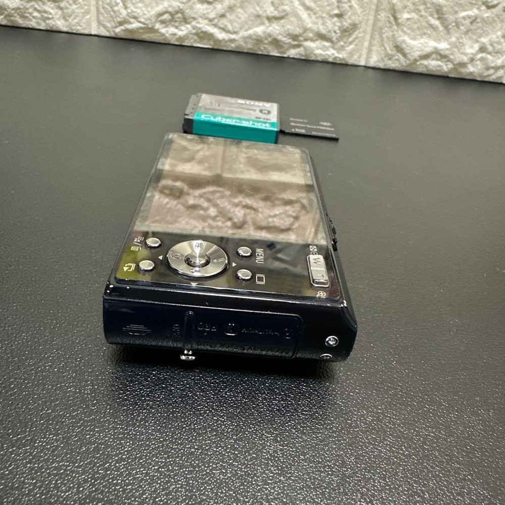 Sony Cyber-shot DSC-T30 Compact Digital Camera Tested Good Condition