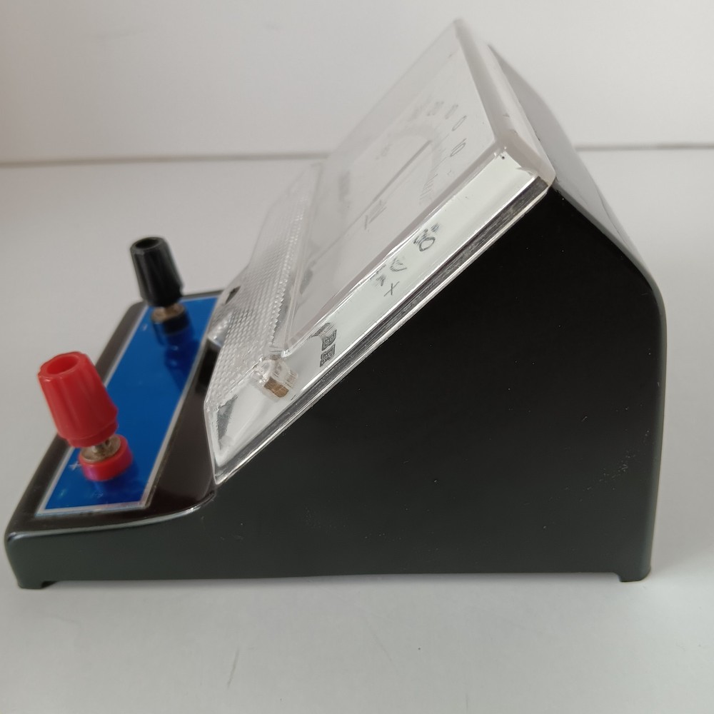 The Wet Cell Electrical Energy-Scientific Method Kit- with Galvanometer