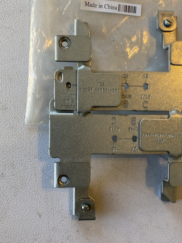CISCO 700-19209-05 A0* FOX MOUNTING CLIP CEILING BRACKET