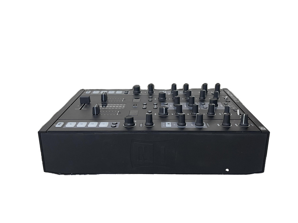 Native Instruments Traktor Kontrol Z2 2-Channel DJ Mixer Controller - Tested