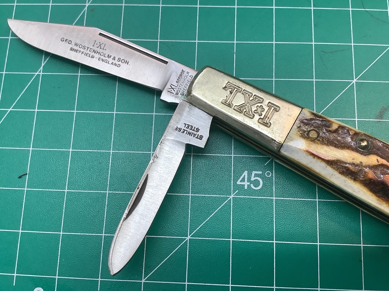 IXL Worstenholm Stag Grips Great Etched Jack