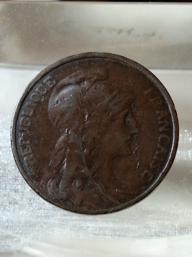 FRENCH REPUBLIC 5 CENTIMES 1916 DUPUIS BRONZE