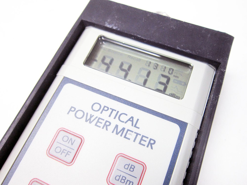 FIS F18513HR HAND HELD OPTICAL POWER METER