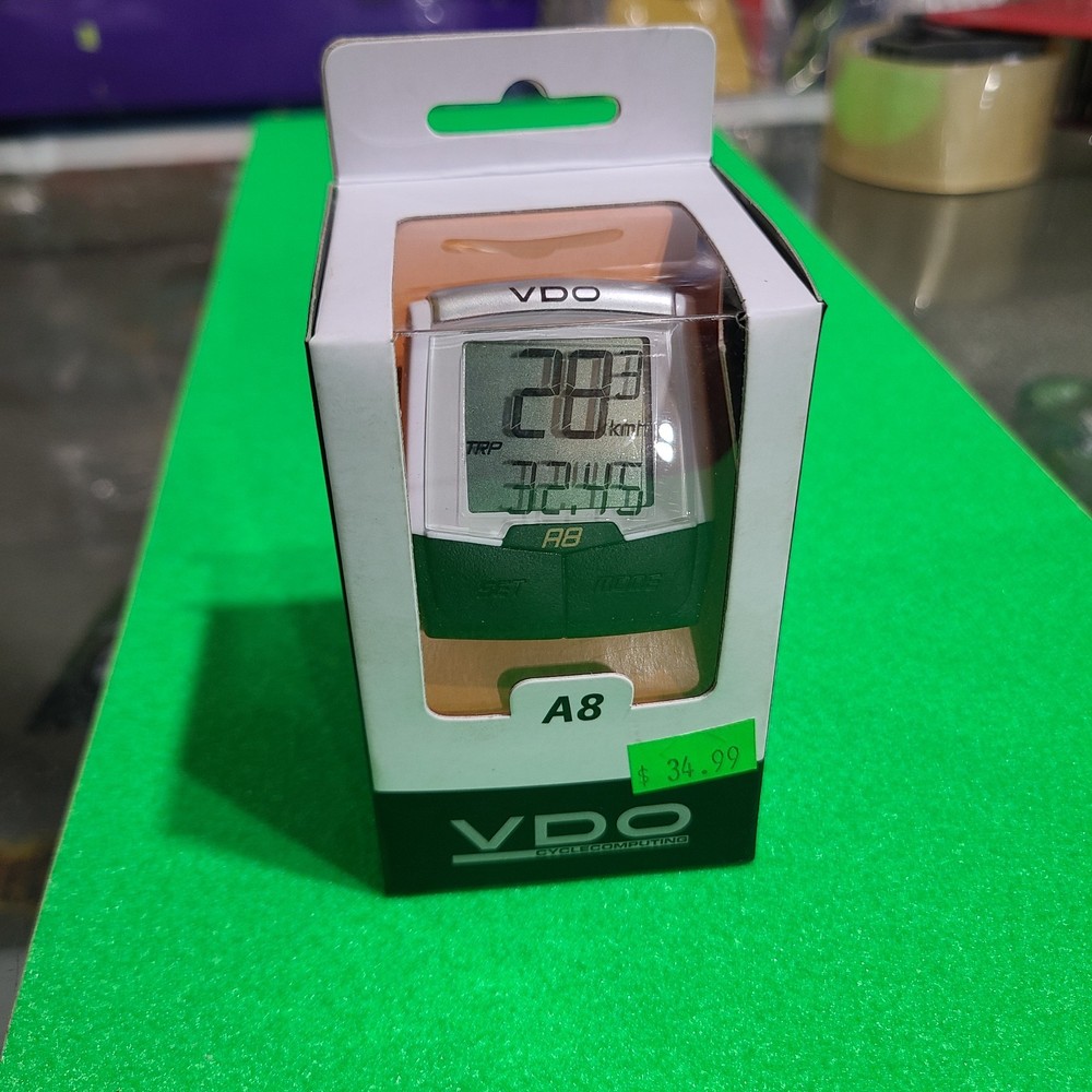VDO A8 Wired Cycle Computer