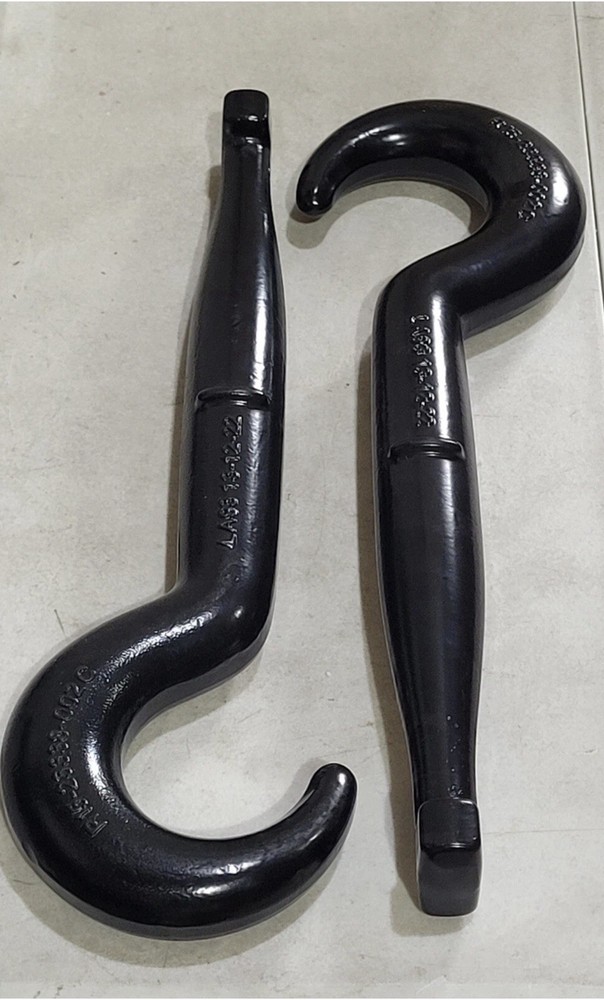 (PAIR) Freightliner tow hooks