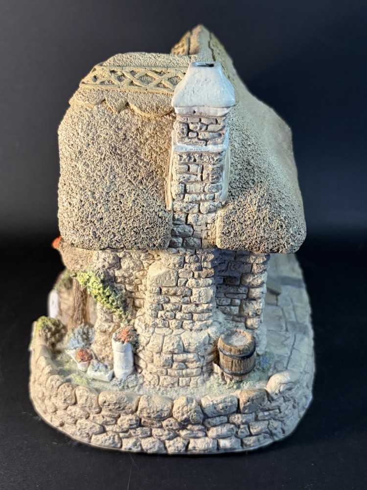 Memory Lane Cottages Quartz Clock Chapel Lodge Peter Tomlins- Needs Battery