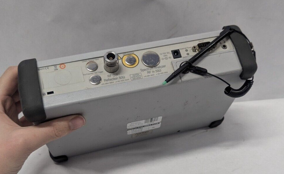 Anritsu S331D: Cable & Antenna Analyzer