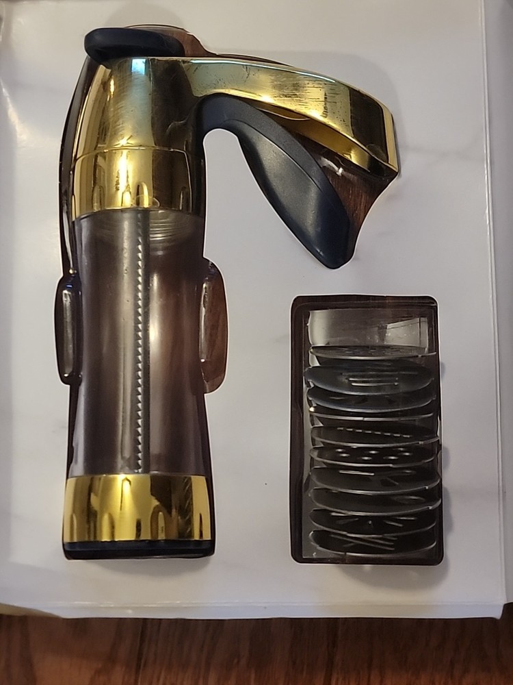 Wilton 10 Disc Hand Held Manual Cookie Press