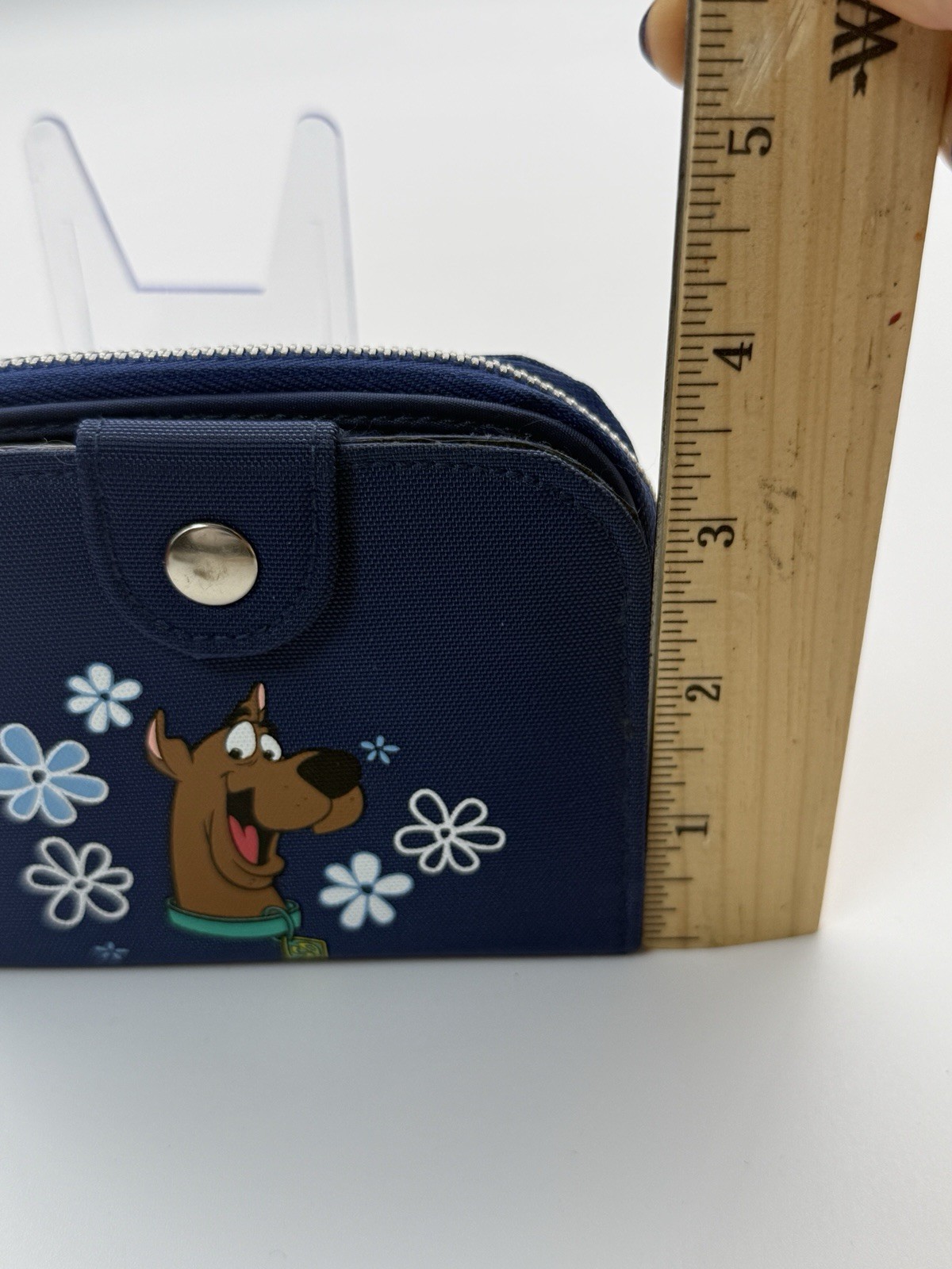 BLUE SCOOBY DOO Wallet With Flowers Zipper
