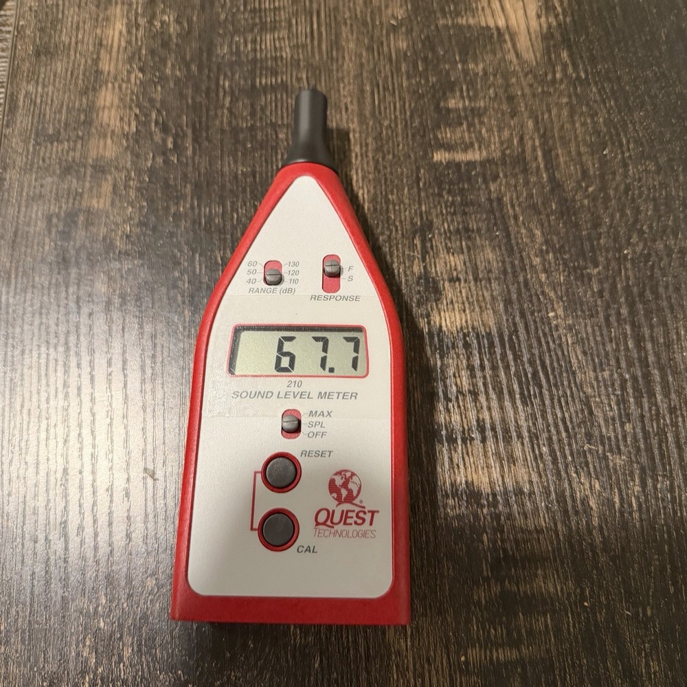 Quest Technologies Model 210 Sound Level Meter Type 2