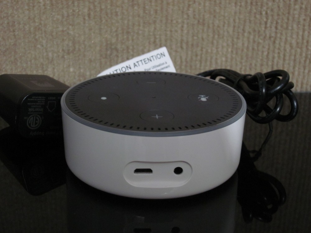 Amazon Echo Dot 2nd Generation Smart Assistant White RS03QR